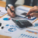 How to Stop Lifestyle Creep and manage your money habits to build a better budget