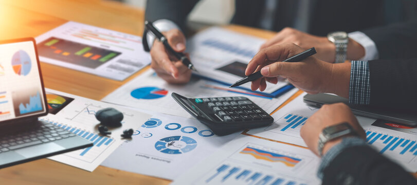 How to Stop Lifestyle Creep and manage your money habits to build a better budget